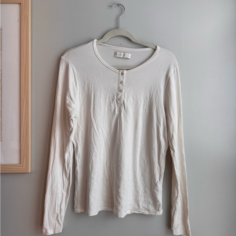 Abercrombie & Fitch White Long Sleeve Henley Top